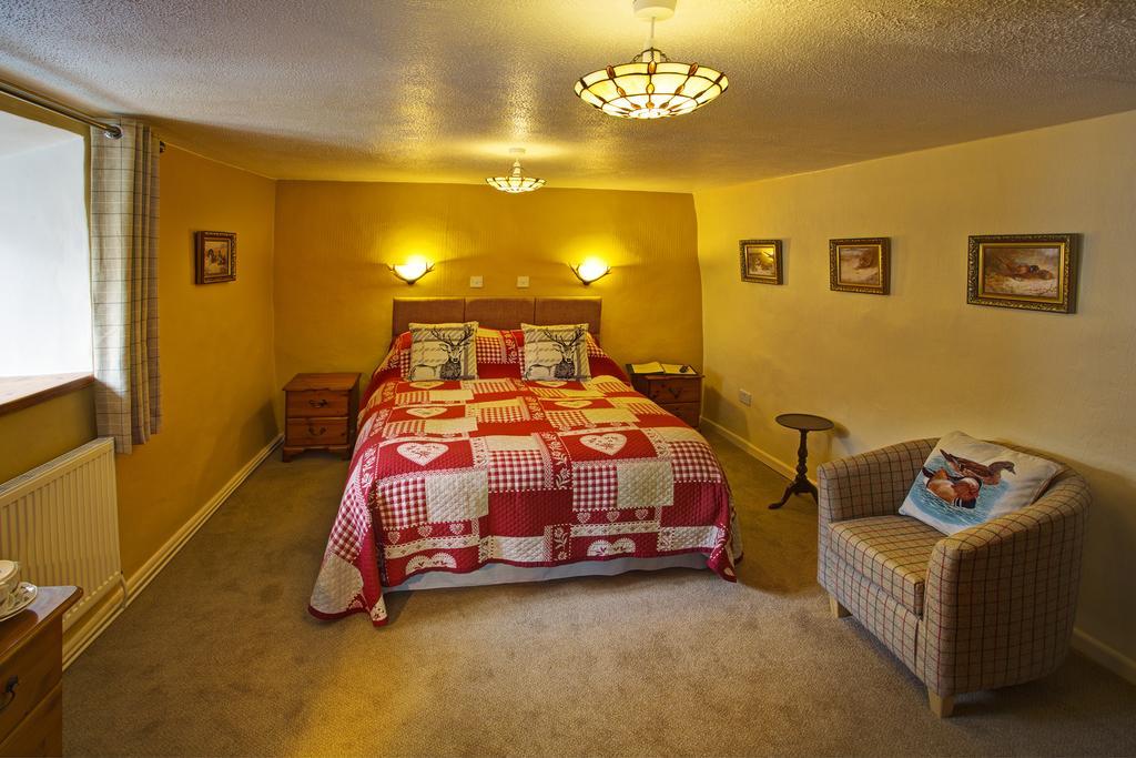 Отель Tinhay Mill Lifton Номер фото