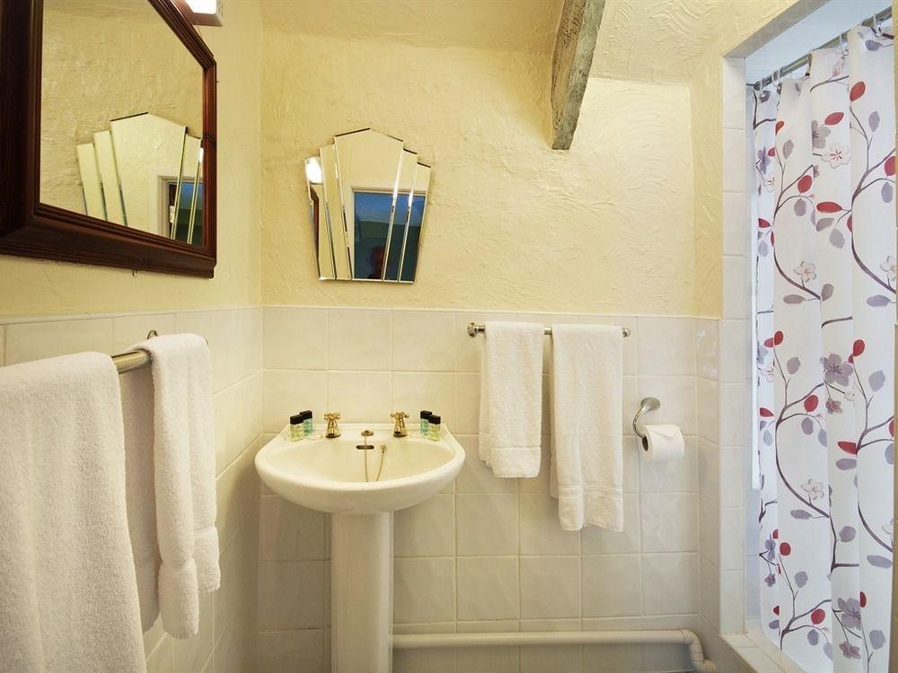 Отель Tinhay Mill Lifton Экстерьер фото