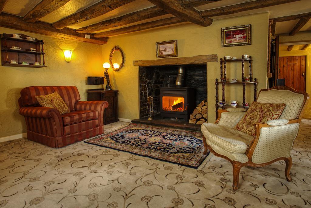 Отель Tinhay Mill Lifton Экстерьер фото